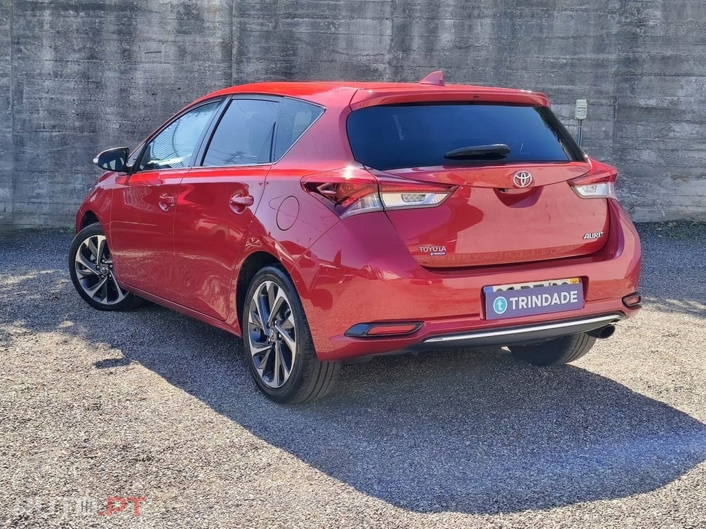 Toyota Auris 1.2T Exclusive