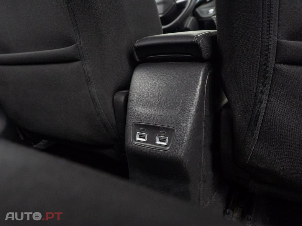Peugeot E-208 50 kWh Active Pack