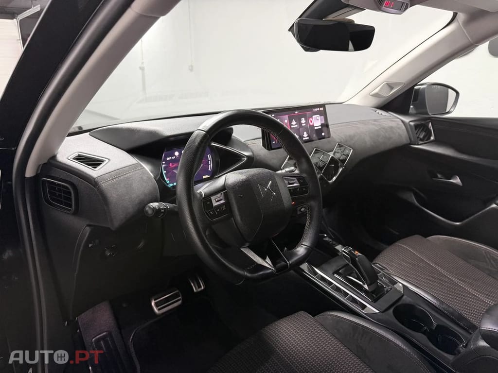 DS DS3 Crossback E-Tense Performance Line