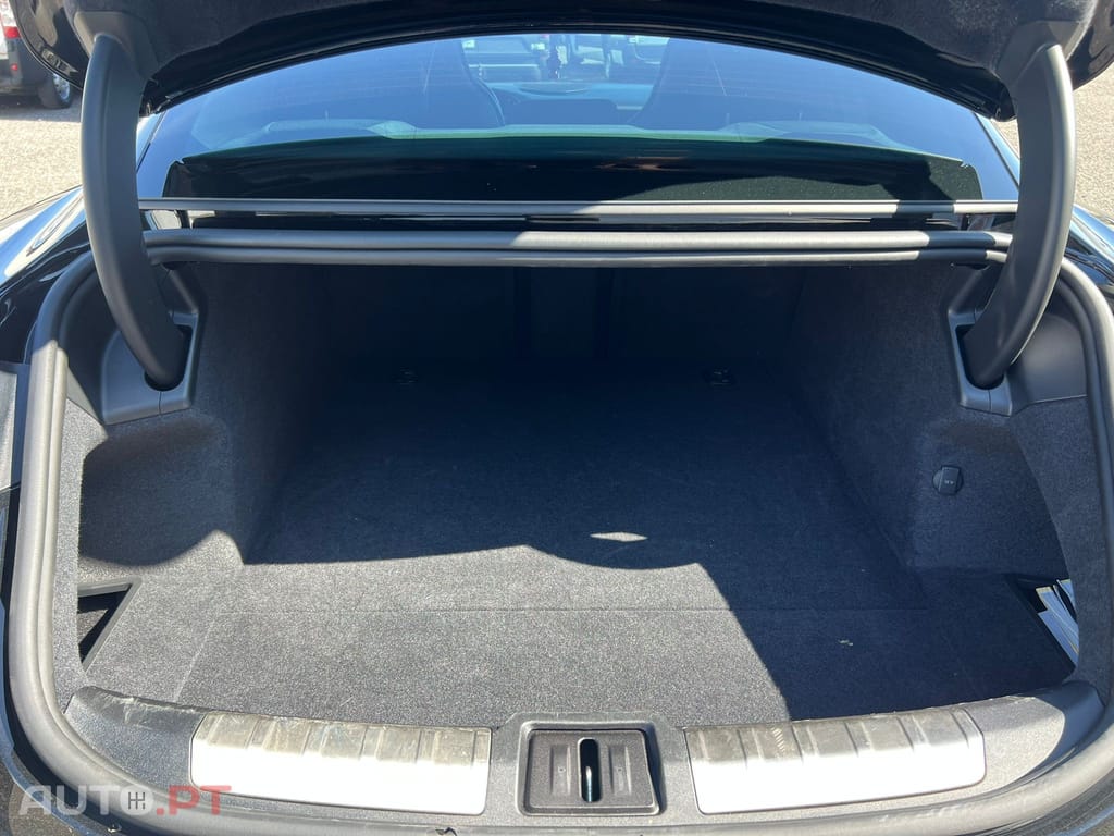 Porsche Taycan 4S