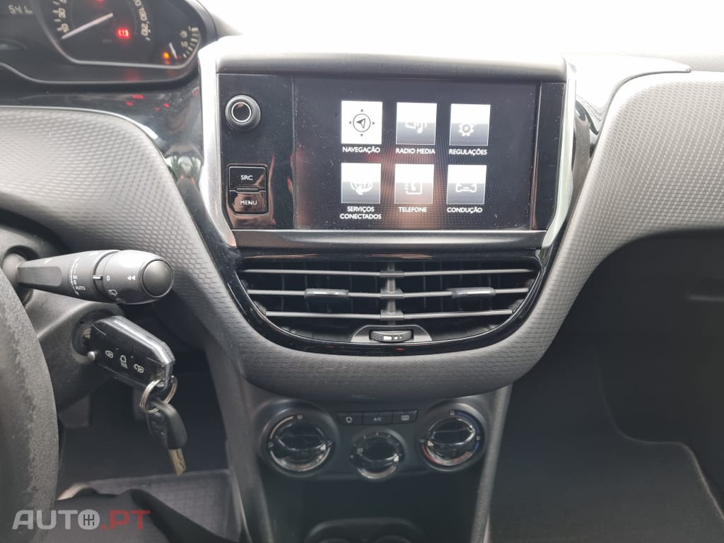 Peugeot 2008 1.6 BlueHDi Style