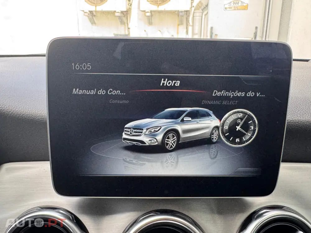 Mercedes-Benz GLA 200 d 7G-DCT AMG Line