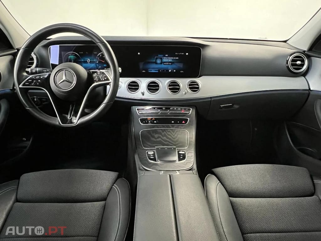 Mercedes-Benz E 300 de Avantgarde
