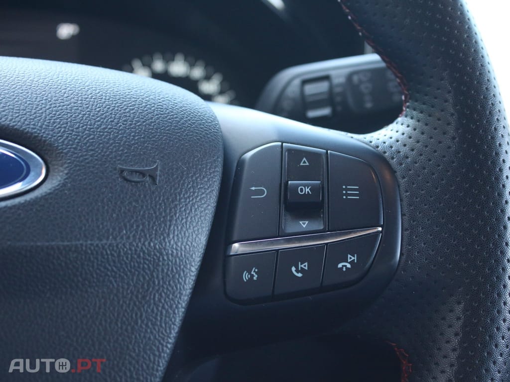 Ford Focus SW 1.0 EcoBoost MHEV ST-Line