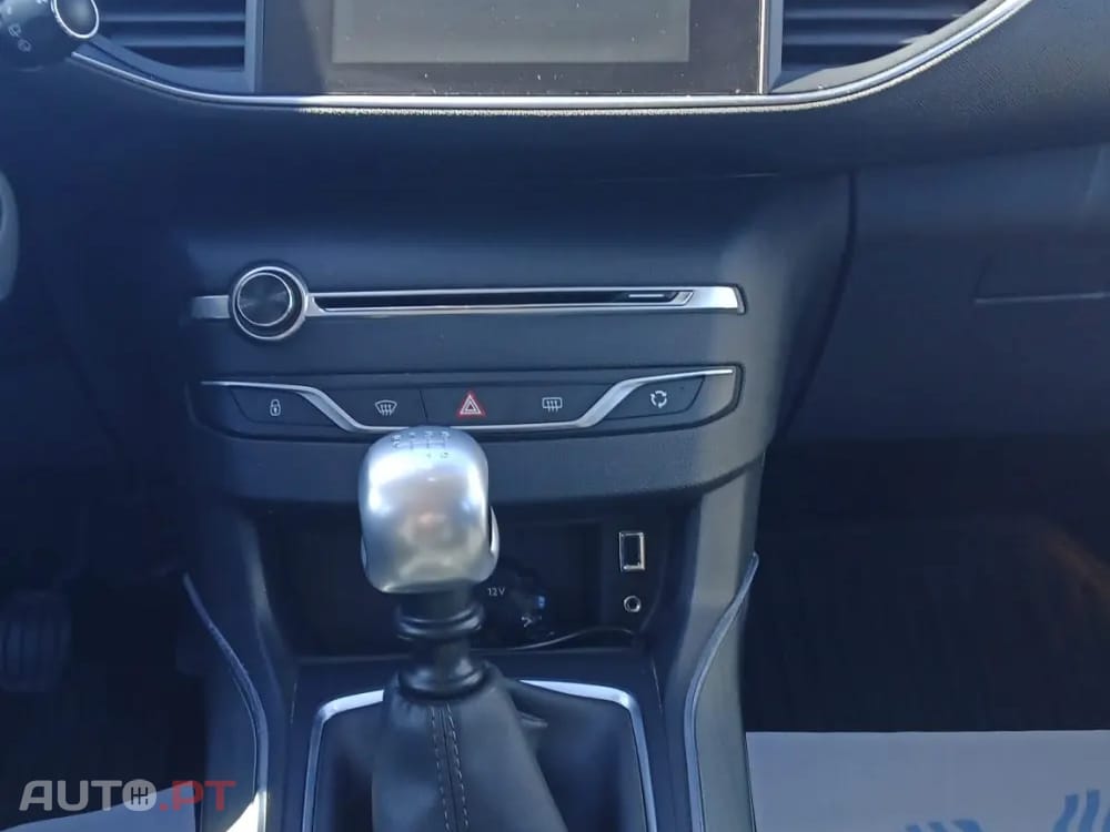 Peugeot 308 1.6 BlueHDi Allure