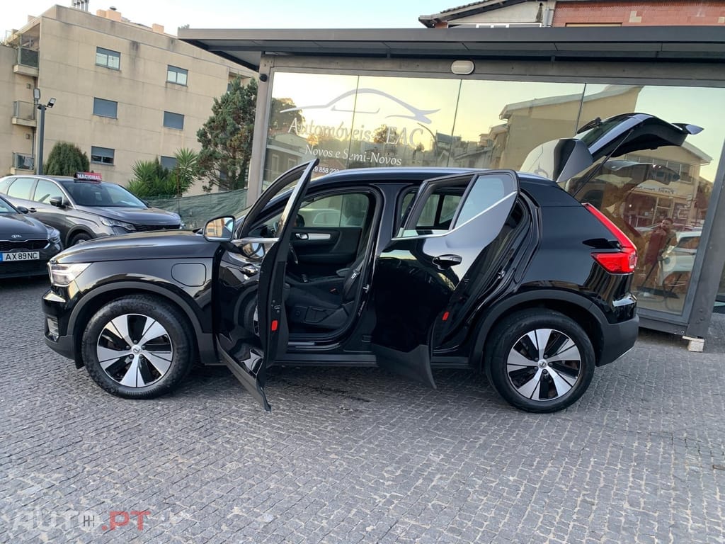 Volvo XC40 1.5 T5 PHEV Momentum