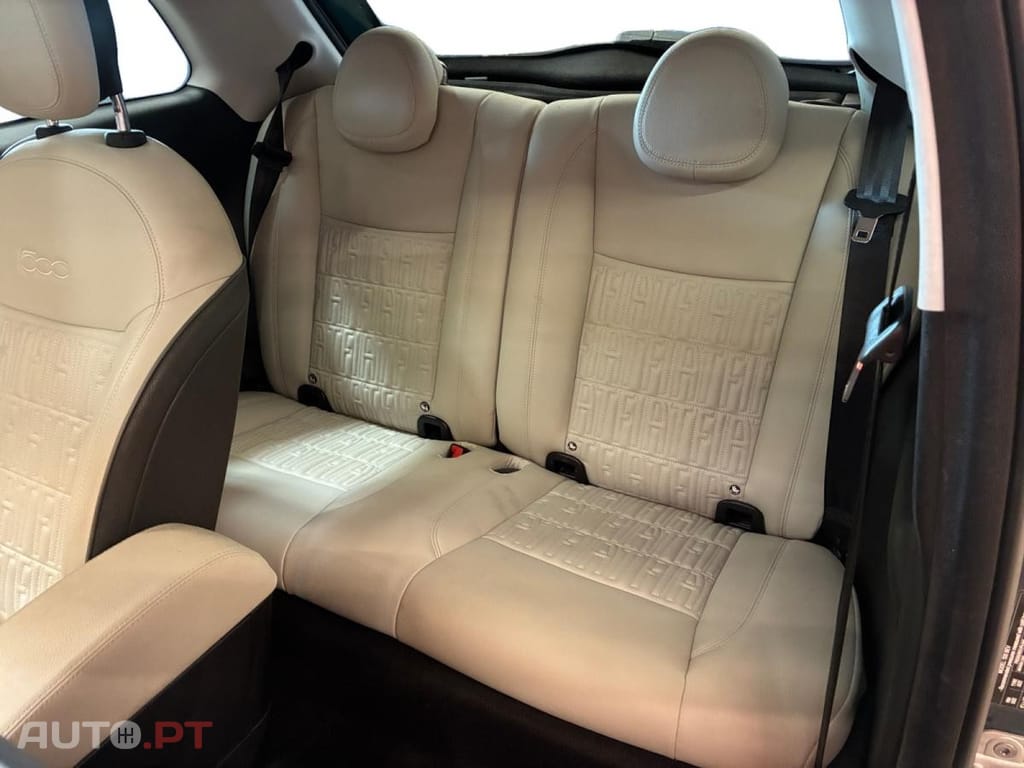 Fiat 500e La Prima