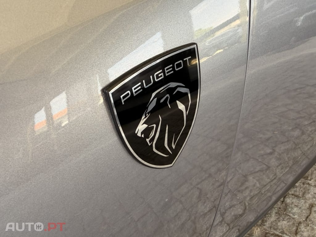 Peugeot 5008 1.2 Hybrid GT e-DCS6