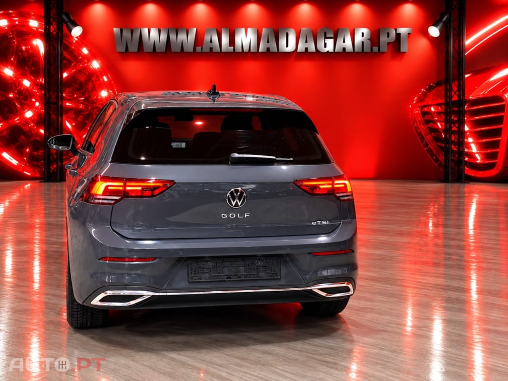 Volkswagen Golf 1.0 eTSI Life DSG