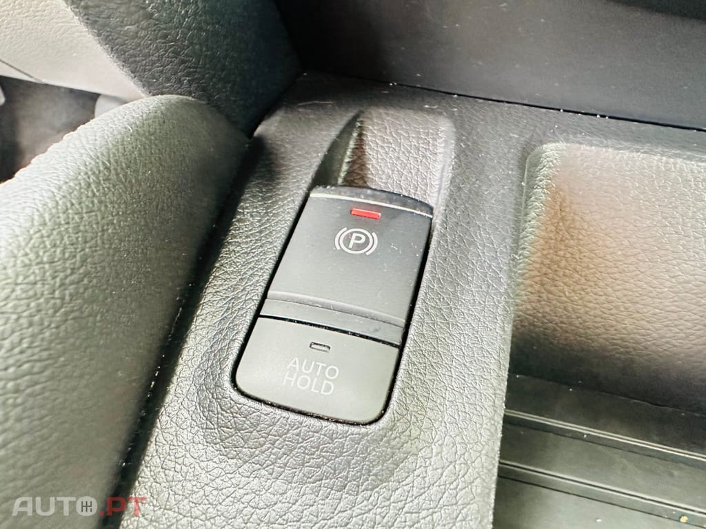 Nissan Qashqai 1.3 DIG-T Business Edition