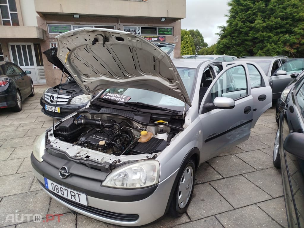 Opel Corsa 1.0 12V Confort