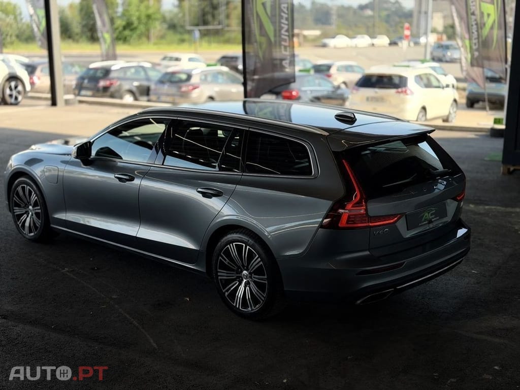 Volvo V60 2.0 T6 AWD TE R-Design