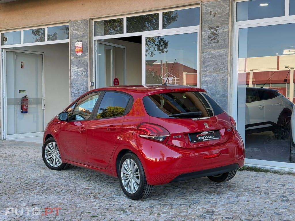 Peugeot 208 1.2 PureTech Style