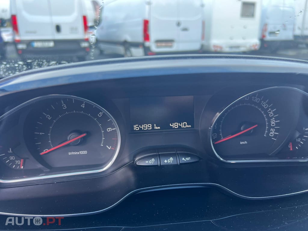 Peugeot 208 1.2 PureTech Active