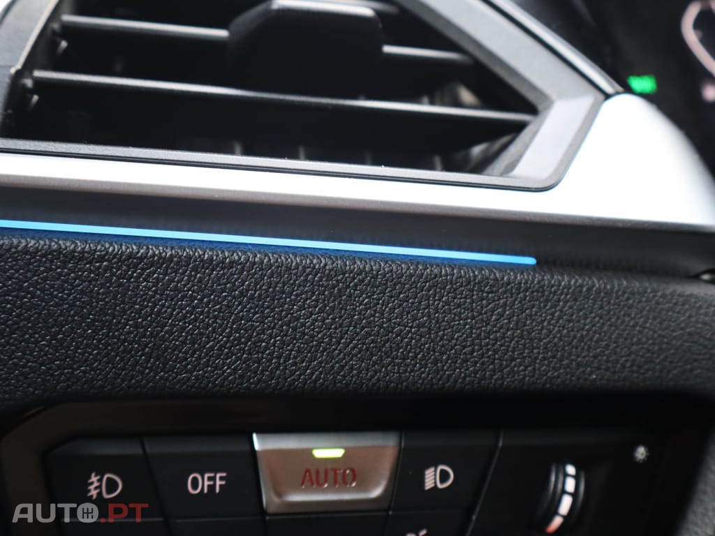 BMW 330 e Touring Pack M Auto.