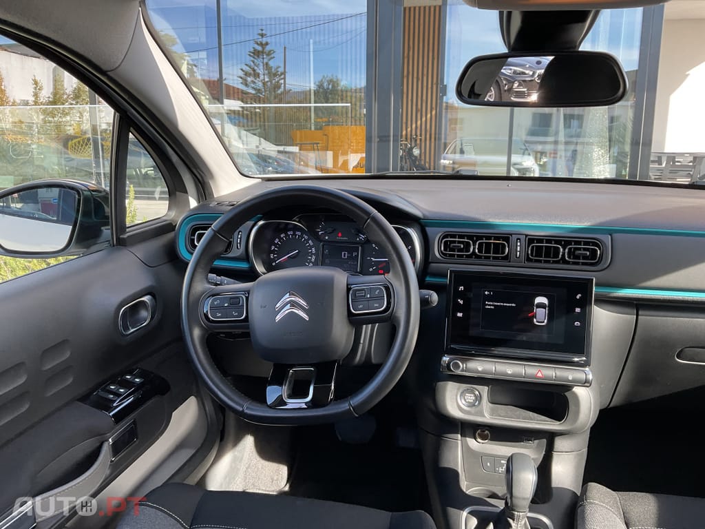 Citroen C3 1.2 PureTech Shine EAT6