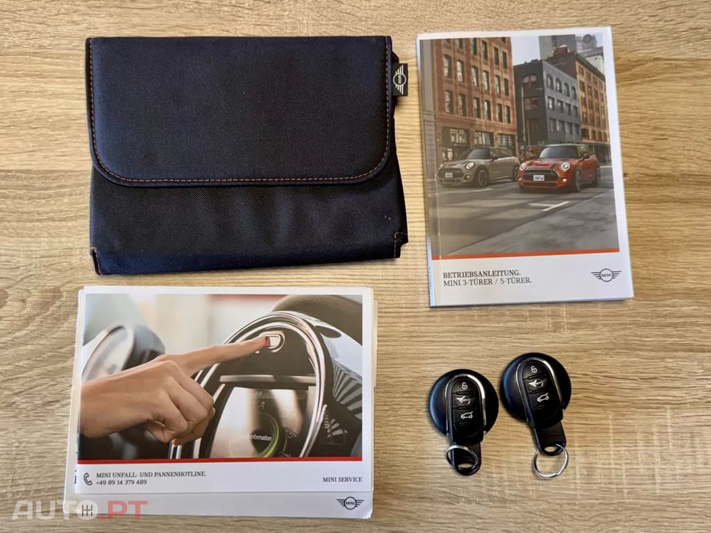 MINI Cooper Cooper SD Auto