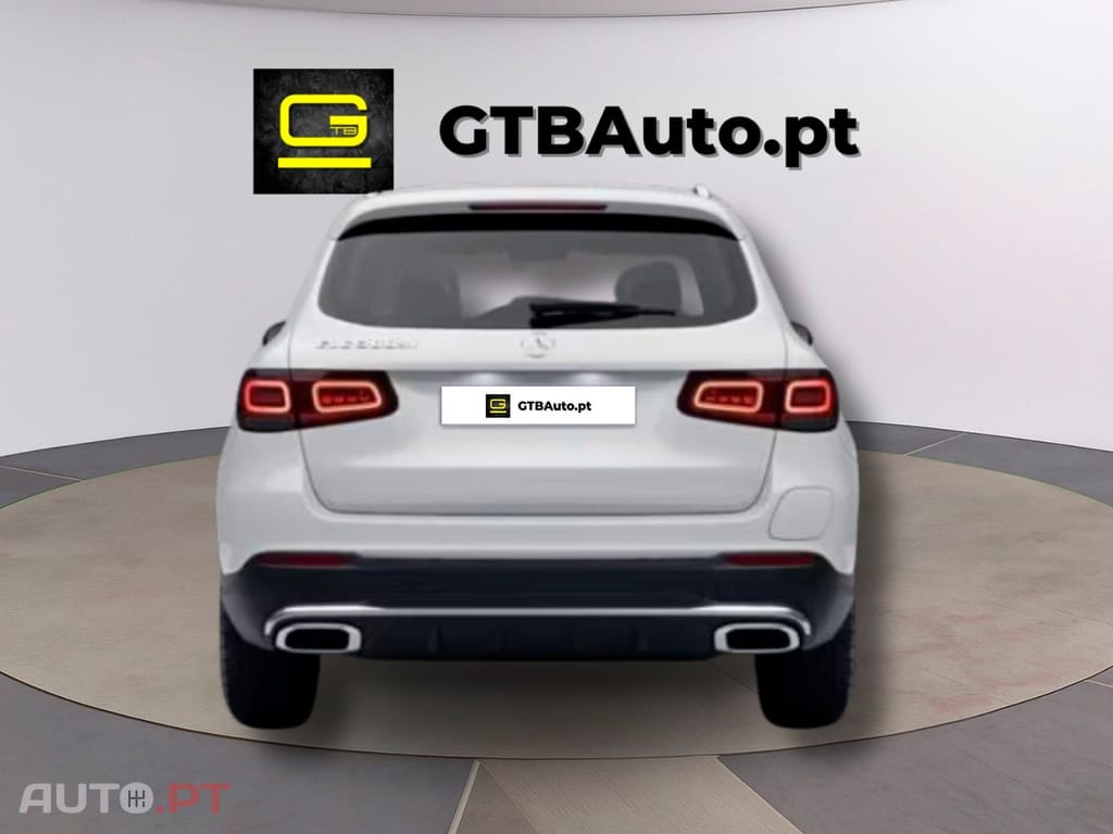 Mercedes-Benz GLC 300 de 4M AMG 