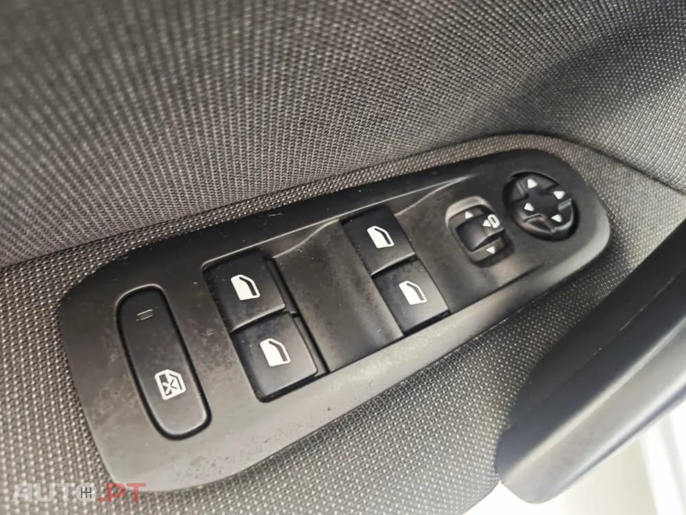 Peugeot 308 PureTech 130 EAT8 Allure Pack