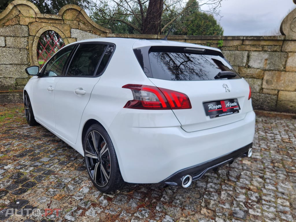 Peugeot 308 1.5 BlueHDi Business Line