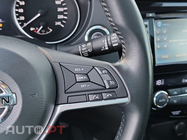 Nissan Qashqai 1.5 dCi N-Connecta 18