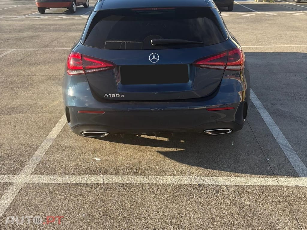 Mercedes-Benz A 180 d AMG Line Aut