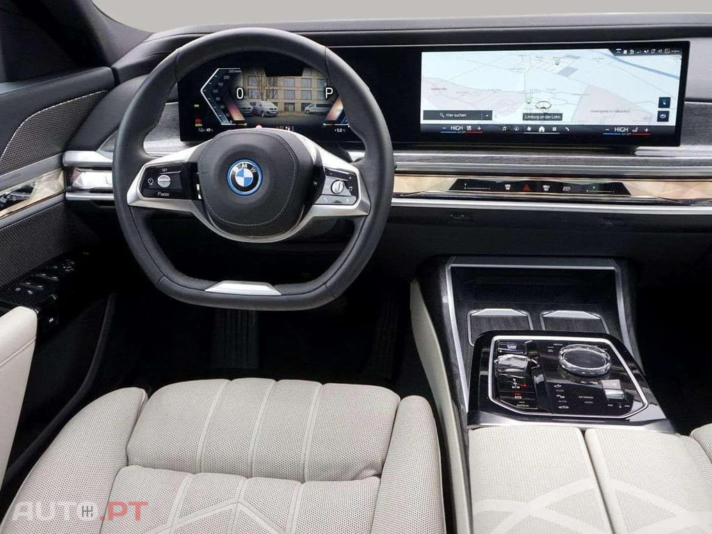 BMW i7 xDrive 60 I.V.A DEDUTÍVEL 