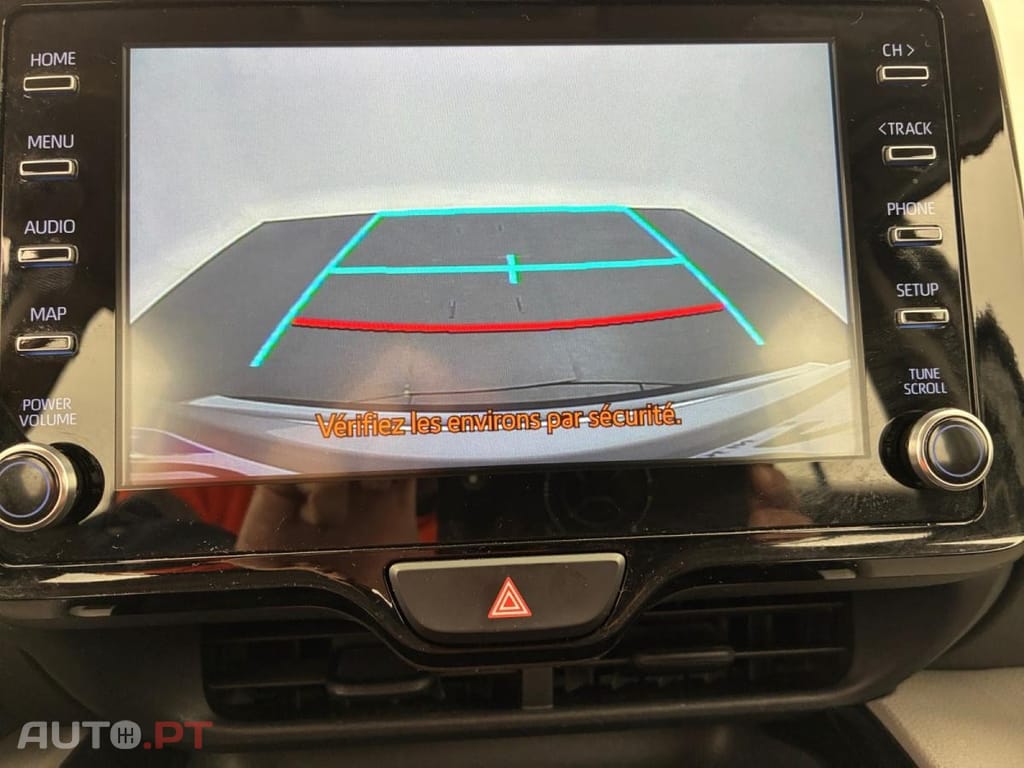 Toyota Yaris Cross Hybrid Dynamic Business 2WD