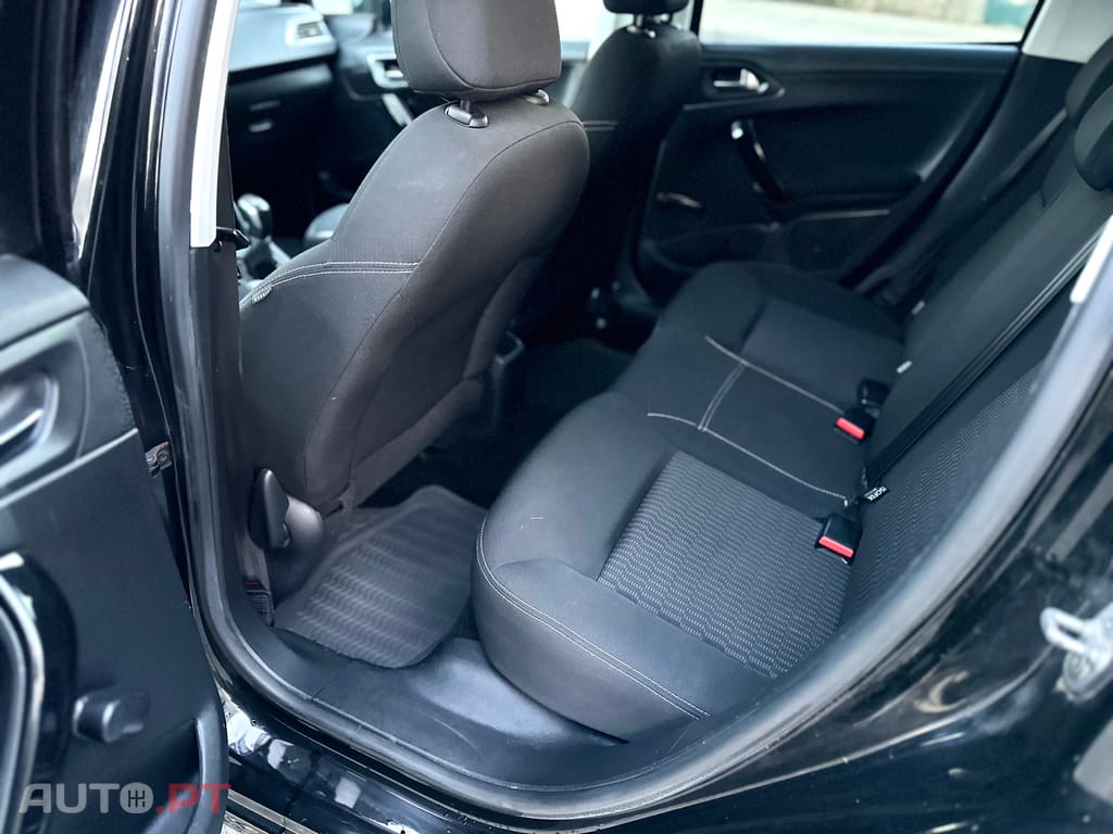 Peugeot 208 STYLE 1.4 HDI 90Cv 1 DONO 2014