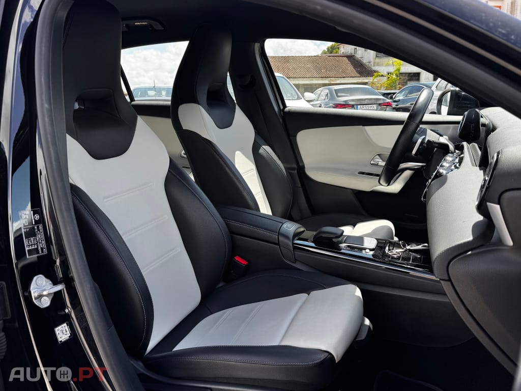 Mercedes-Benz A 250 e AMG Line