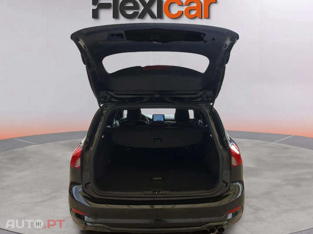 Ford Focus SW 1.0 EcoBoost ST-Line