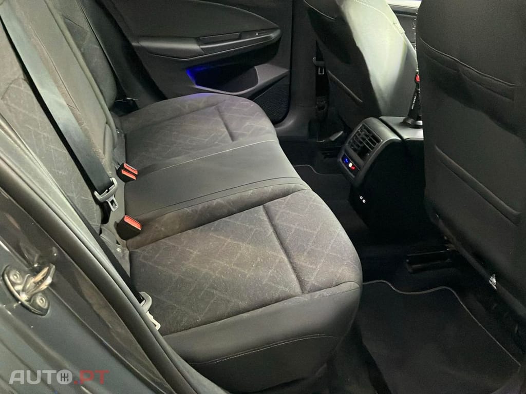 Volkswagen Golf 1.0 TSI Life