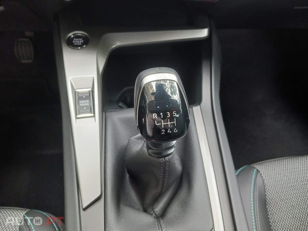 Peugeot 308 1.2 PureTech Allure Pack