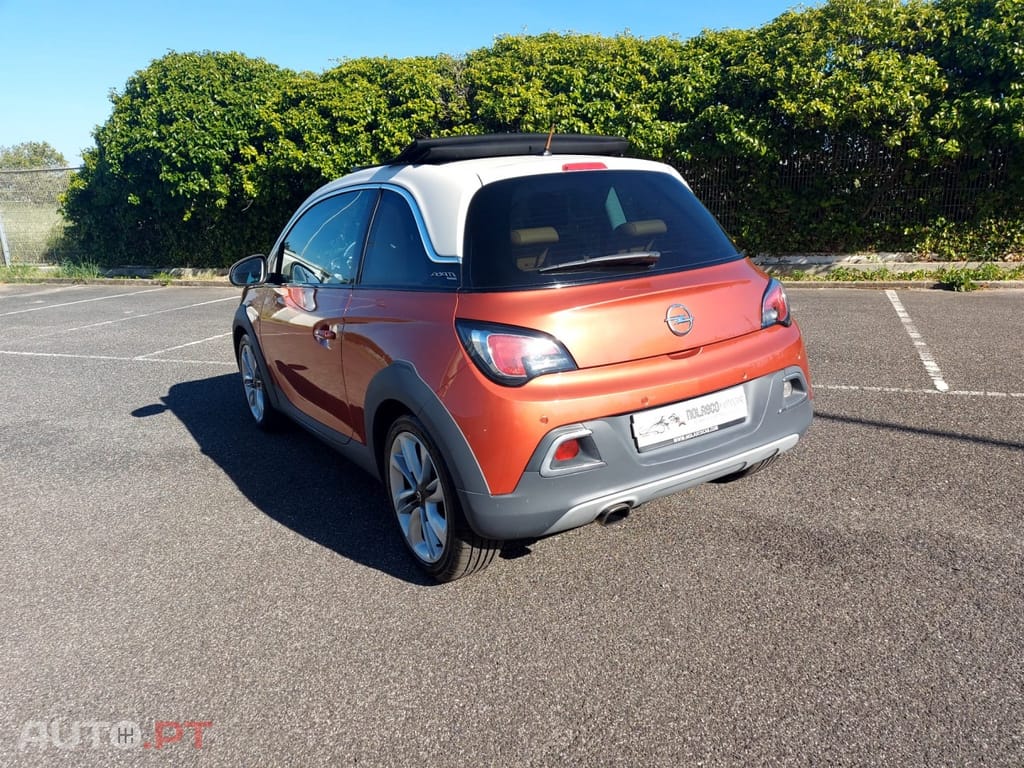 Opel Adam 1.0 T Rocks