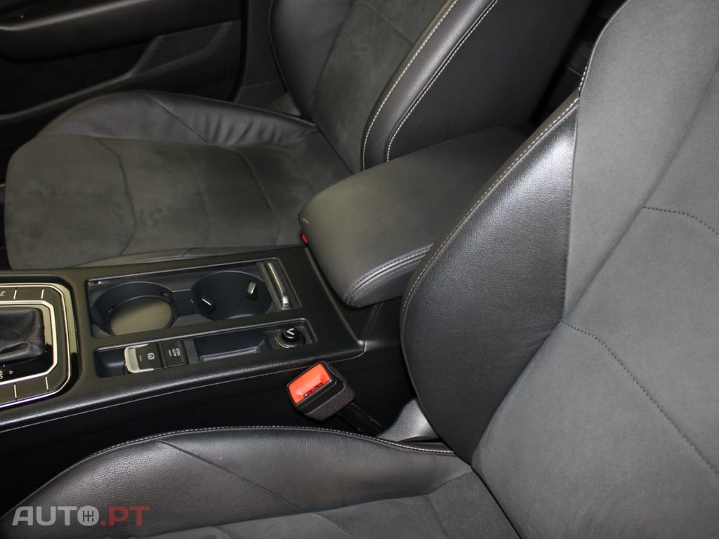 Volkswagen Arteon 2.0 TDI ELEGANCE DSG I.V.A DEDUTIVEL