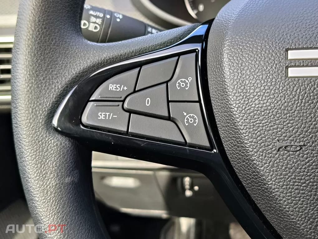 Dacia Sandero 1.0 SCe Essential
