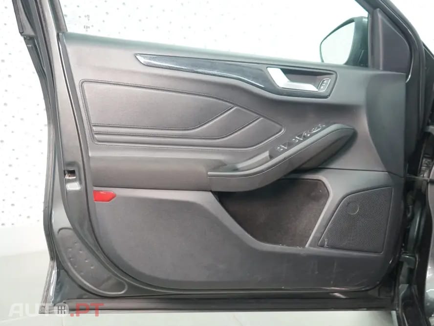 Ford Focus 1.5 TDCi EcoBlue ST-Line