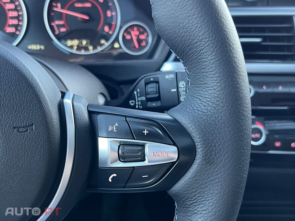 BMW 320 d Touring Pack M Auto