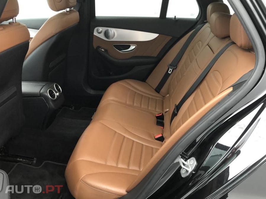Mercedes-Benz C 300 d 4Matic 9G-TRONIC AMG Line