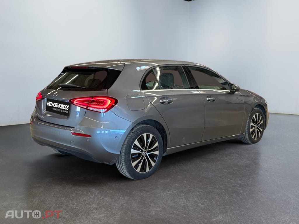 Mercedes-Benz A 250 e Business Line 8G-DCT
