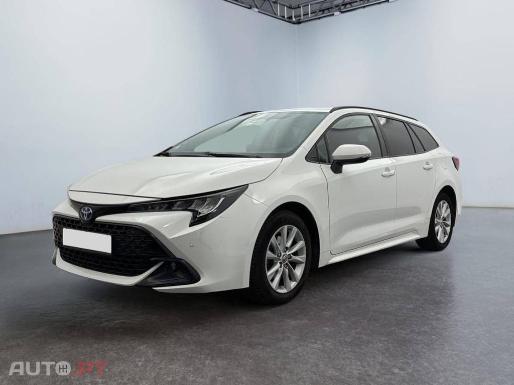 Toyota Auris Touring Sports 1.8 Hybrid Dynamic Business + Beyond Zero Academy