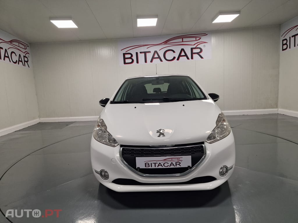 Peugeot 208 1.4 HDi Active