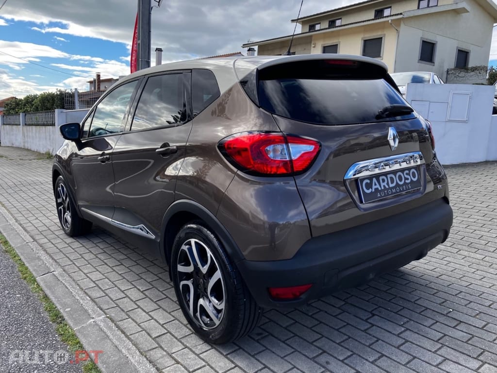 Renault Captur 1.2 TCe Exclusive EDC