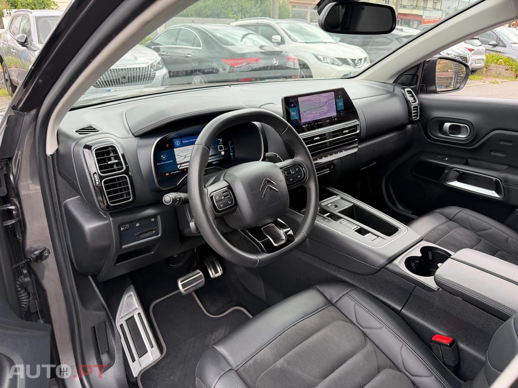 Citroen C5 Aircross 1.6 Hybrid Shine e-EAT8