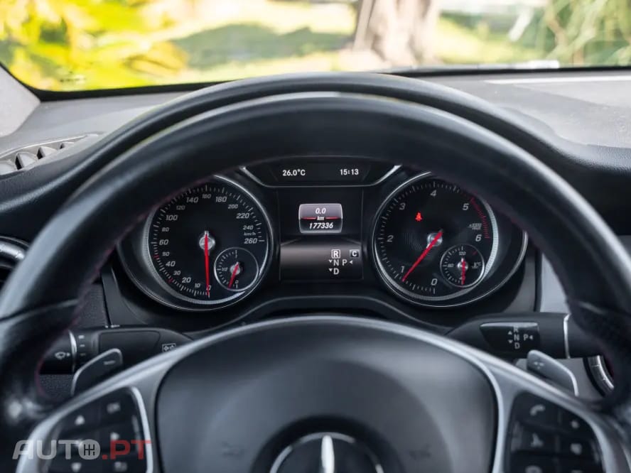 Mercedes-Benz CLA 200 d 7G-DCT AMG Line