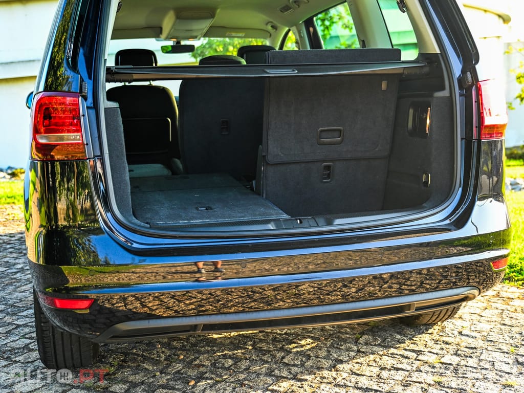 Volkswagen Sharan 2.0 TDi Blue Highline