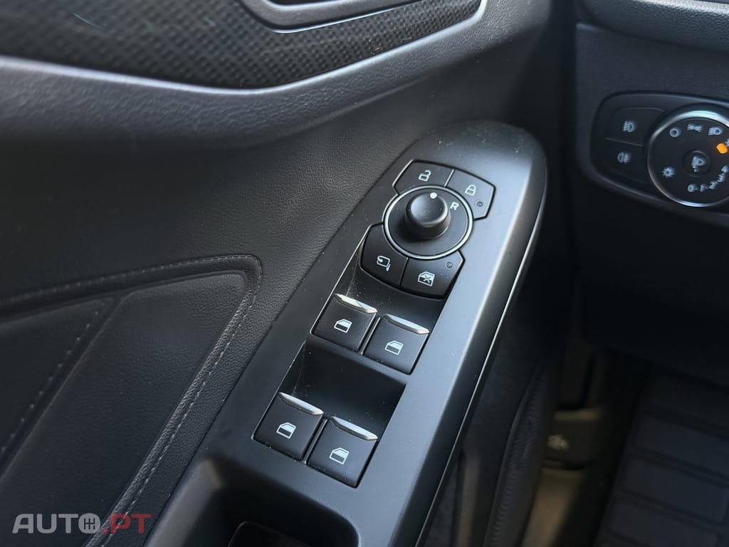 Ford Focus 1.5 TDCi EcoBlue ST-Line