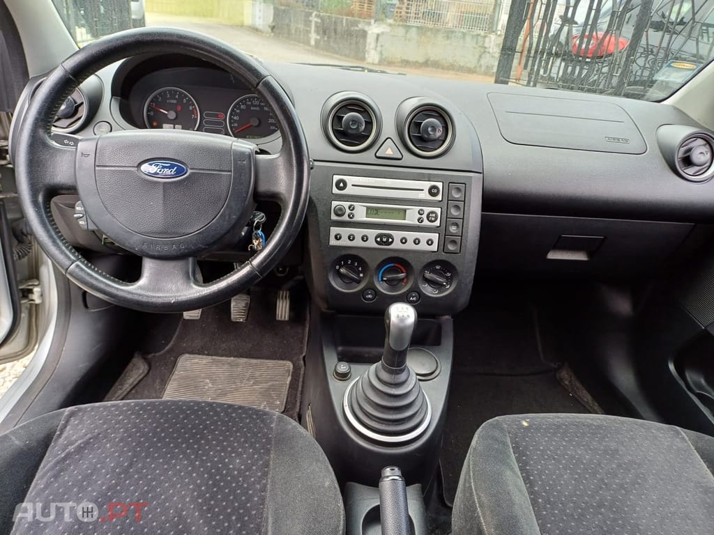Ford Fiesta 1.25 Ghia