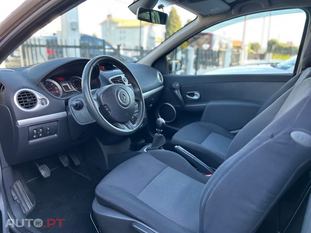 Renault Clio 1.5DCi Van