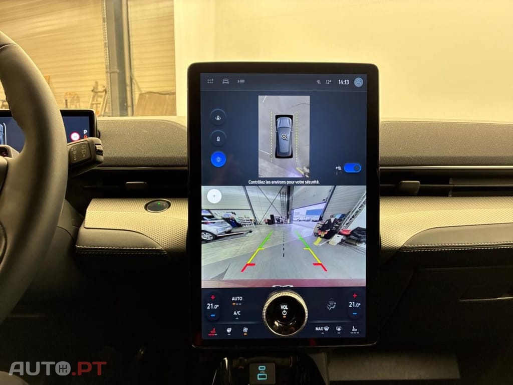 Ford Mustang Mach-E Standard Range